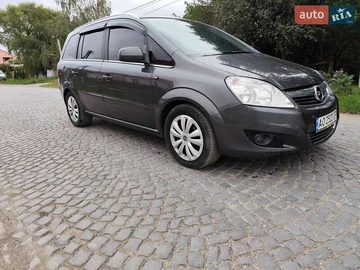 Авто Opel Zafira 2011 № 8031434