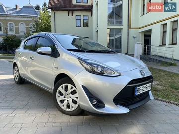 Авто Toyota Aqua 2018 № 8031741