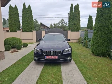 Авто BMW 5 Series 2013 № 8031771