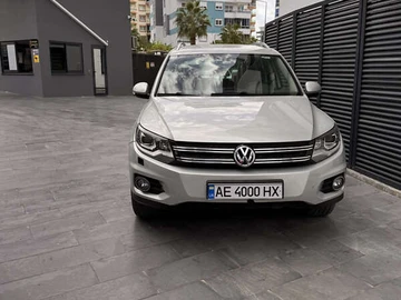 Авто Volkswagen Tiguan 2015 № 8031796