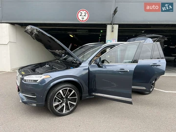 Авто Volvo Xc90 2019 № 8032077