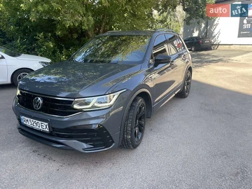 Авто Volkswagen Tiguan 2021 № 8032081