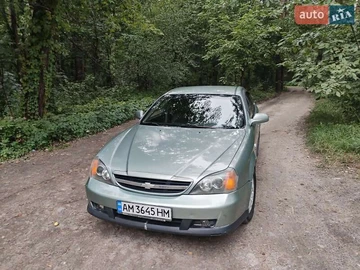 Авто Chevrolet Evanda 2004 № 8032155