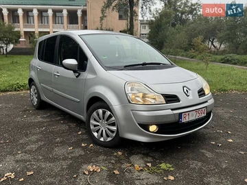 Авто Renault Grand Modus 2009 № 8032201