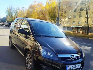 Авто Opel Zafira 2010 № 8032510