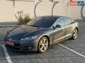 Авто Tesla Model S 2014 № 8032865