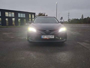 Авто Toyota Camry 2018 № 8033098