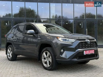 Авто Toyota Rav4 2021 № 8033136