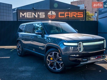 Авто Rivian R1S 2023 № 8033237
