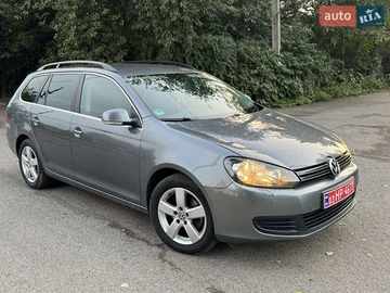 Авто Volkswagen Golf 2010 № 8033583