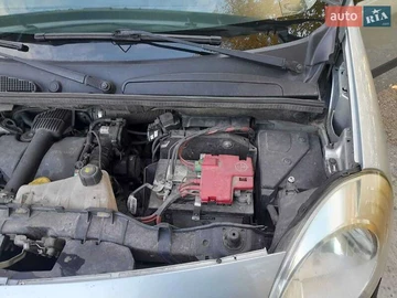 Авто Renault Kangoo 2011 № 8033655