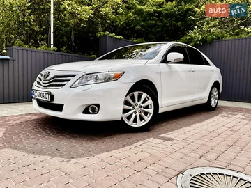 Авто Toyota Camry 2010 № 8033879