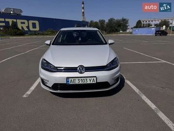 Авто Volkswagen Golf 2018 № 8033983