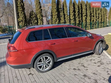 Авто Volkswagen Golf Alltrack 2015 № 8033990