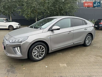 Авто Hyundai Ioniq 2021 № 8034009