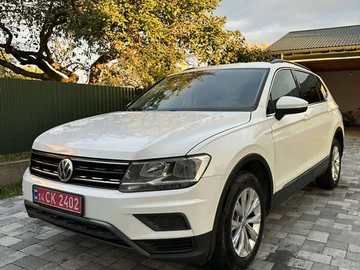 Авто Volkswagen Tiguan 2018 № 8034010