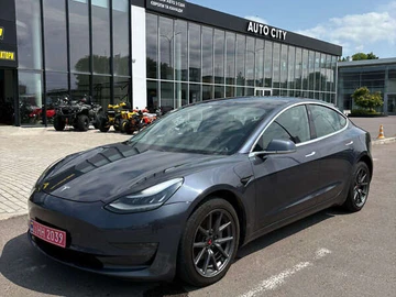 Авто Tesla Model 3 2019 № 8034090