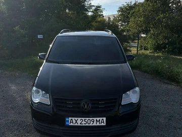 Авто Volkswagen Touran 2007 № 8034247