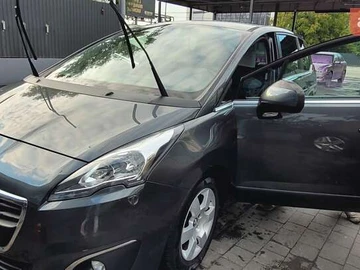 Авто Peugeot 5008 2013 № 8034294