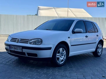 Авто Volkswagen Golf 2002 № 8034499