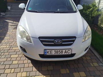 Авто KIA Ceed 2008 № 8034624