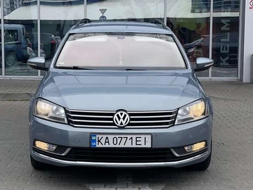 Авто Volkswagen Passat 2013 № 8034656