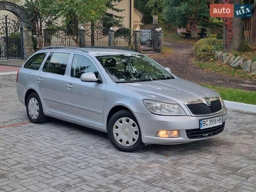 Авто Skoda Octavia 2012 № 8034876