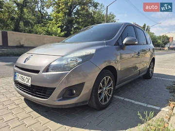 Авто Renault Grand Scenic 2010 № 8034888