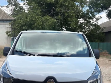 Авто Renault Trafic 2015 № 8034913
