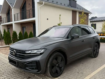 Авто Volkswagen Touareg 2023 № 8035157