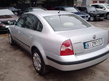 Авто Volkswagen Passat 2001 № 8035187