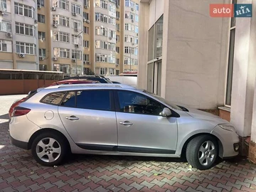 Авто Renault Megane 2012 № 8035199