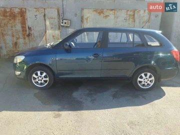 Авто Skoda Fabia 2011 № 8035207
