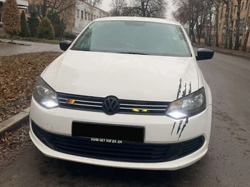 Авто Volkswagen Polo 2012 № 8035307