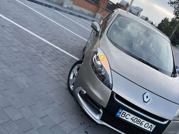 Авто Renault Scenic 2012 № 8035323