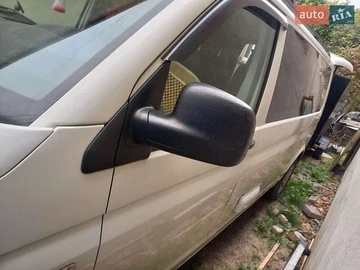 Авто Volkswagen Transporter 2008 № 8035324
