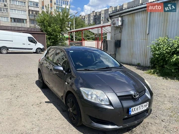 Авто Toyota Auris 2008 № 8035337