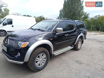 Авто Mitsubishi L 200 2008 № 8035402