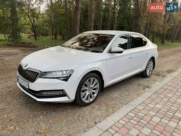 Авто Skoda Superb 2020 № 8035445