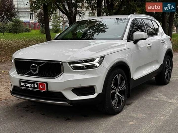Авто Volvo Xc40 2018 № 8035448