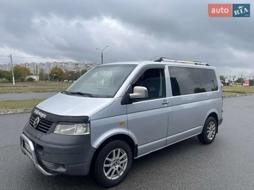 Авто Volkswagen Transporter 2006 № 8035916