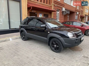 Авто Hyundai Tucson 2011 № 8036057