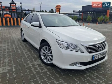 Авто Toyota Camry 2011 № 8036077