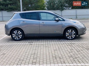 Авто Nissan Leaf 2017 № 8036974