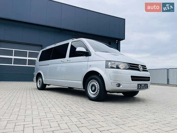 Авто Volkswagen Transporter 2009 № 8037038