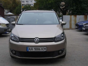 Авто Volkswagen Touran 2014 № 8037044