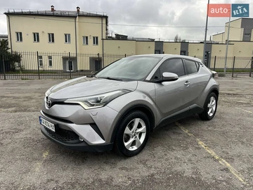 Авто Toyota C-Hr 2017 № 8037311