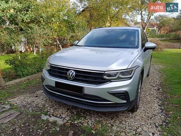Авто Volkswagen Tiguan 2022 № 8037464