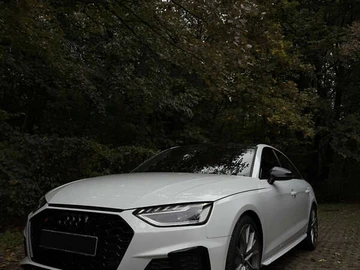 Авто Audi S4 2022 № 8037484