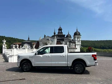 Авто Ford F-150 2022 № 8037485